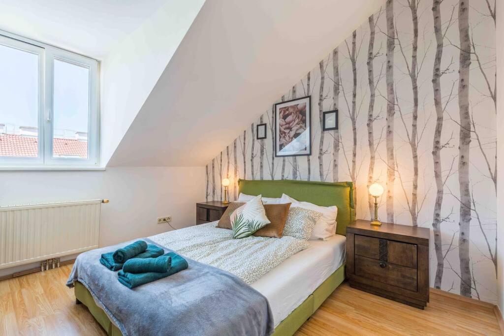 Modern Colonial Style, Central, Rooftop, Bbq Viena Exterior foto